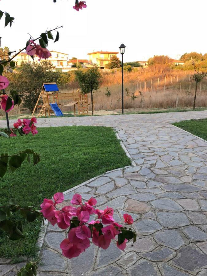Agriturismo "Lo Zafferano" أبريليا المظهر الخارجي الصورة
